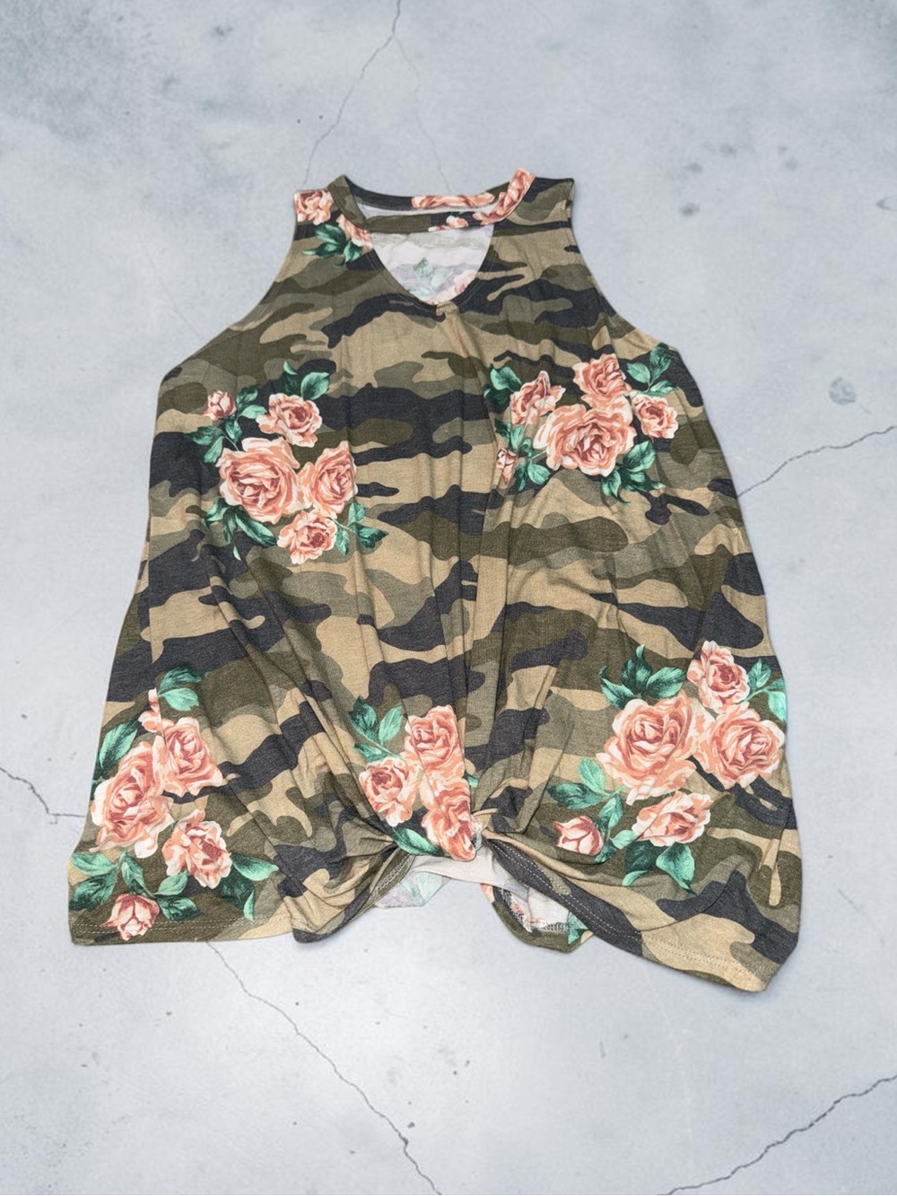 Floral Camo Twist-Front Tank Top - (Large)